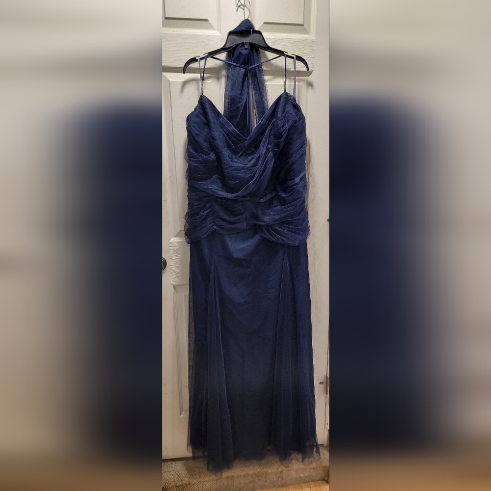 White Vera Wang Pleated Bobbin Net Bridesmaid Dress in Midnight blue